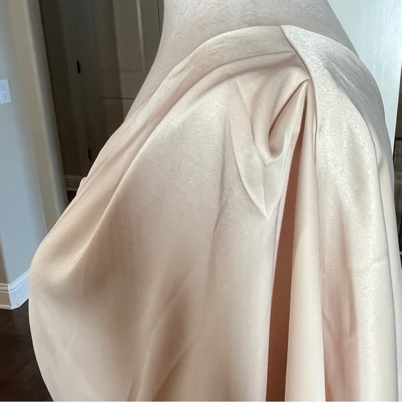 NWT Cupshe Ramla Champagne One Shoulder Flared Sleeve Ruched Draped Dress Sm - Picture 8 of 15